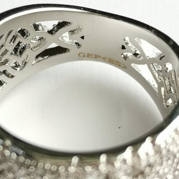 CZ Filigree Band Ring in 14k white gold overlay size 8 - Picture 5 of 7